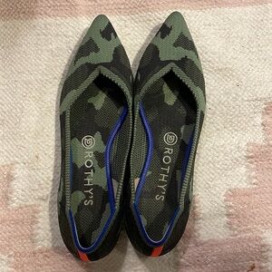 Rothy’s camo pointed toe